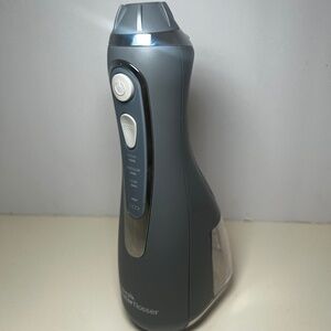 Waterpik Cordless Advanced 2.0 Water Flosser NO CHARGER or TIPS